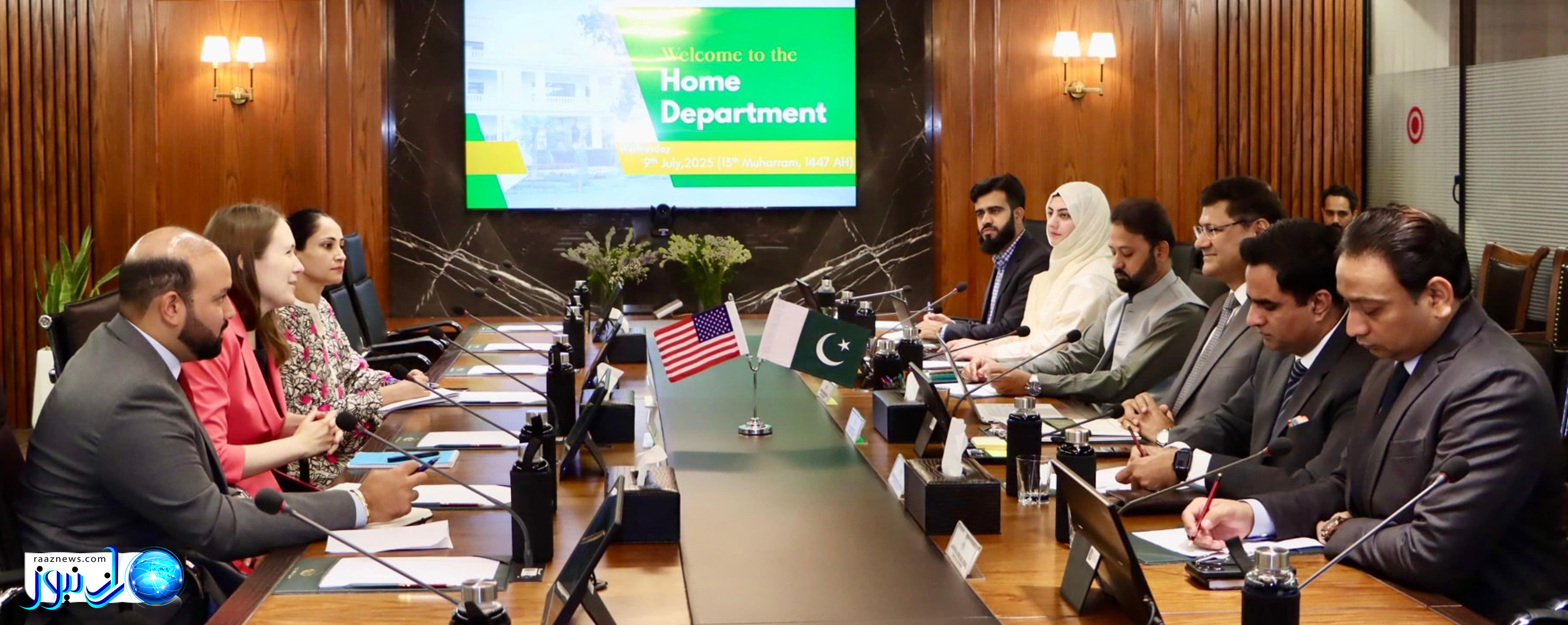 دیدار سرکنسول آمریکا با دبیر امور داخلی پنجاب با محوریت امنیت، فناوری و همکاری مشترک